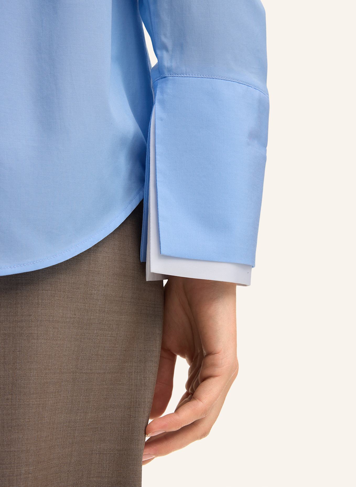 windsor. Hemdbluse: HELLBLAU