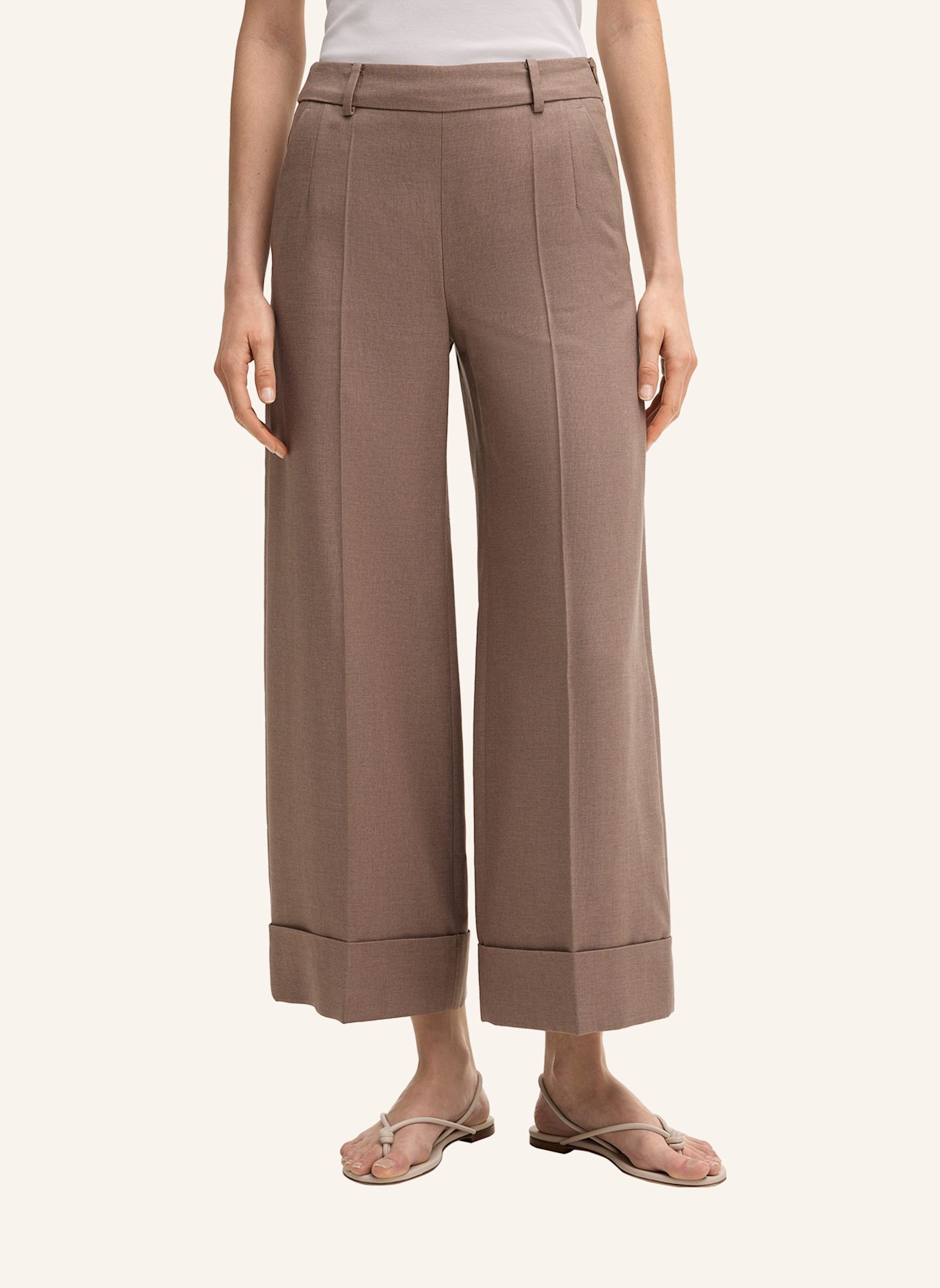 windsor. Culotte: BRAUN