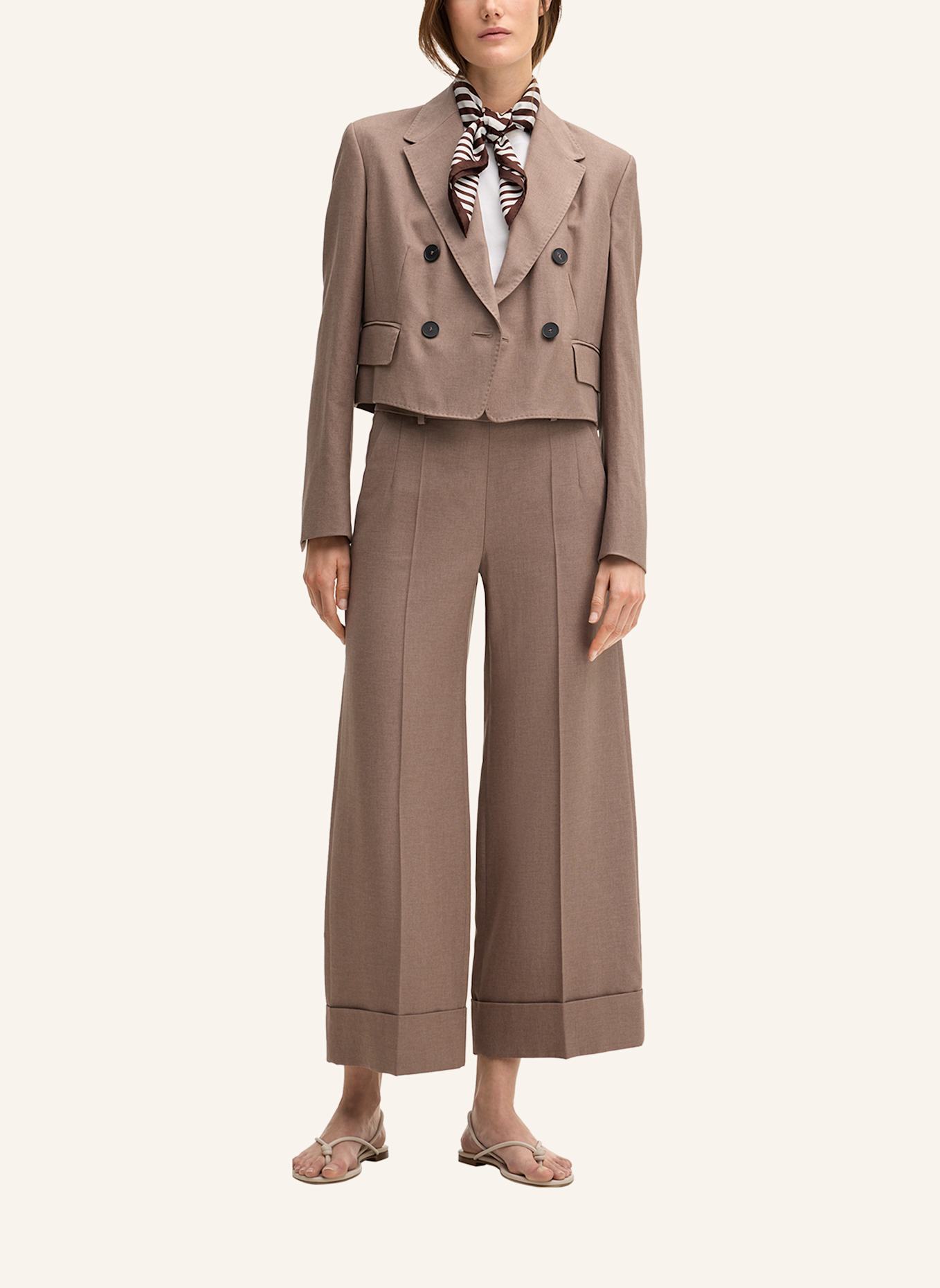 windsor. Culotte: BRAUN