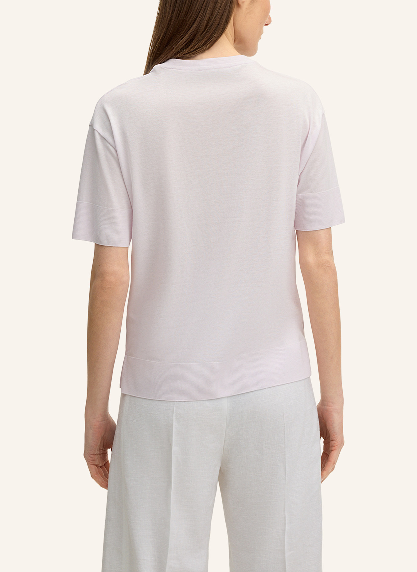 windsor. T-Shirt: ROSÉ