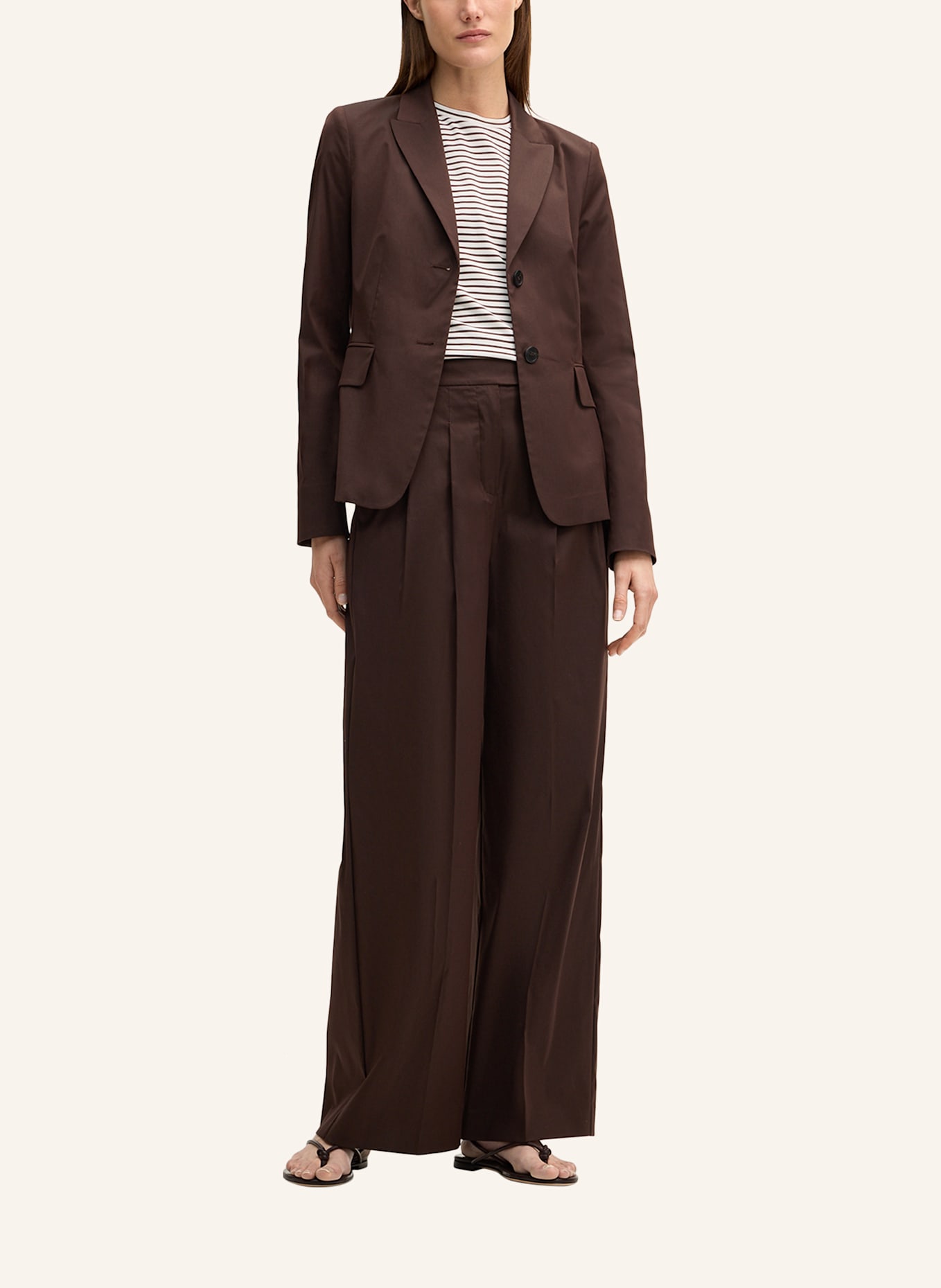 windsor. T-Shirt: DUNKELBRAUN