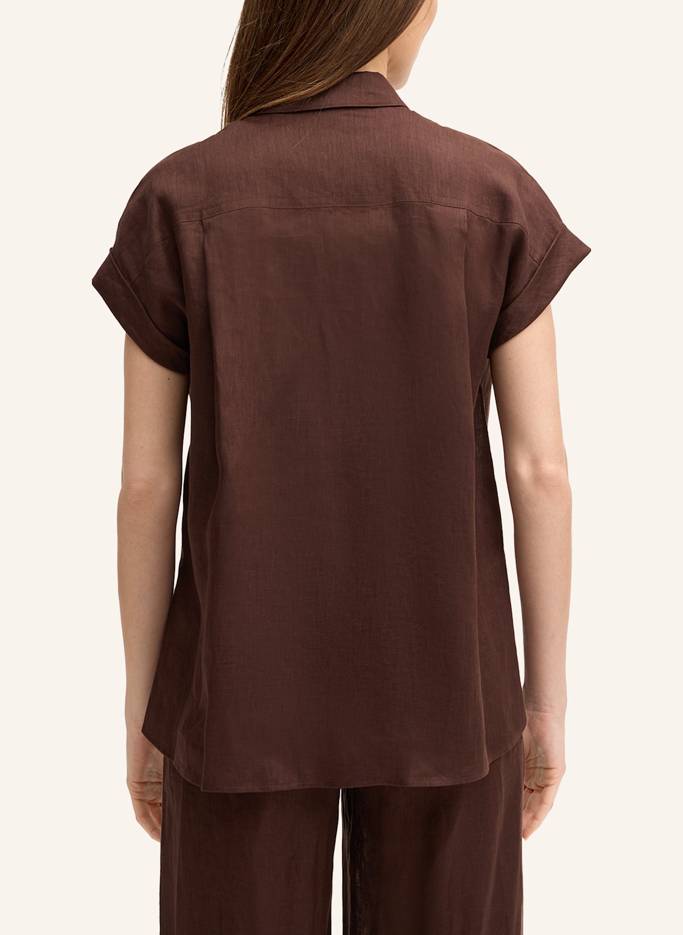 windsor. Hemdbluse: DUNKELBRAUN