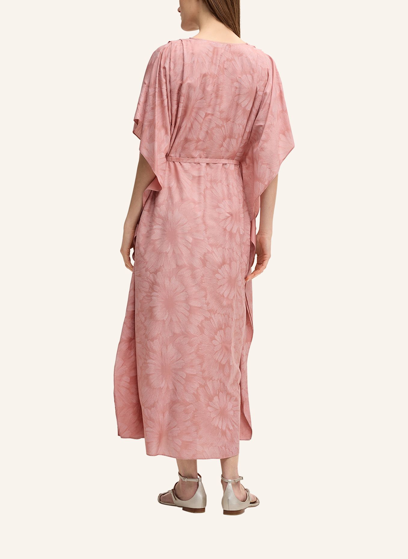 windsor. Kleid: ROSA