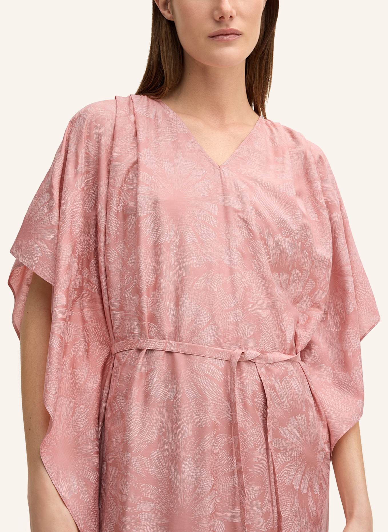 windsor. Kleid: ROSA