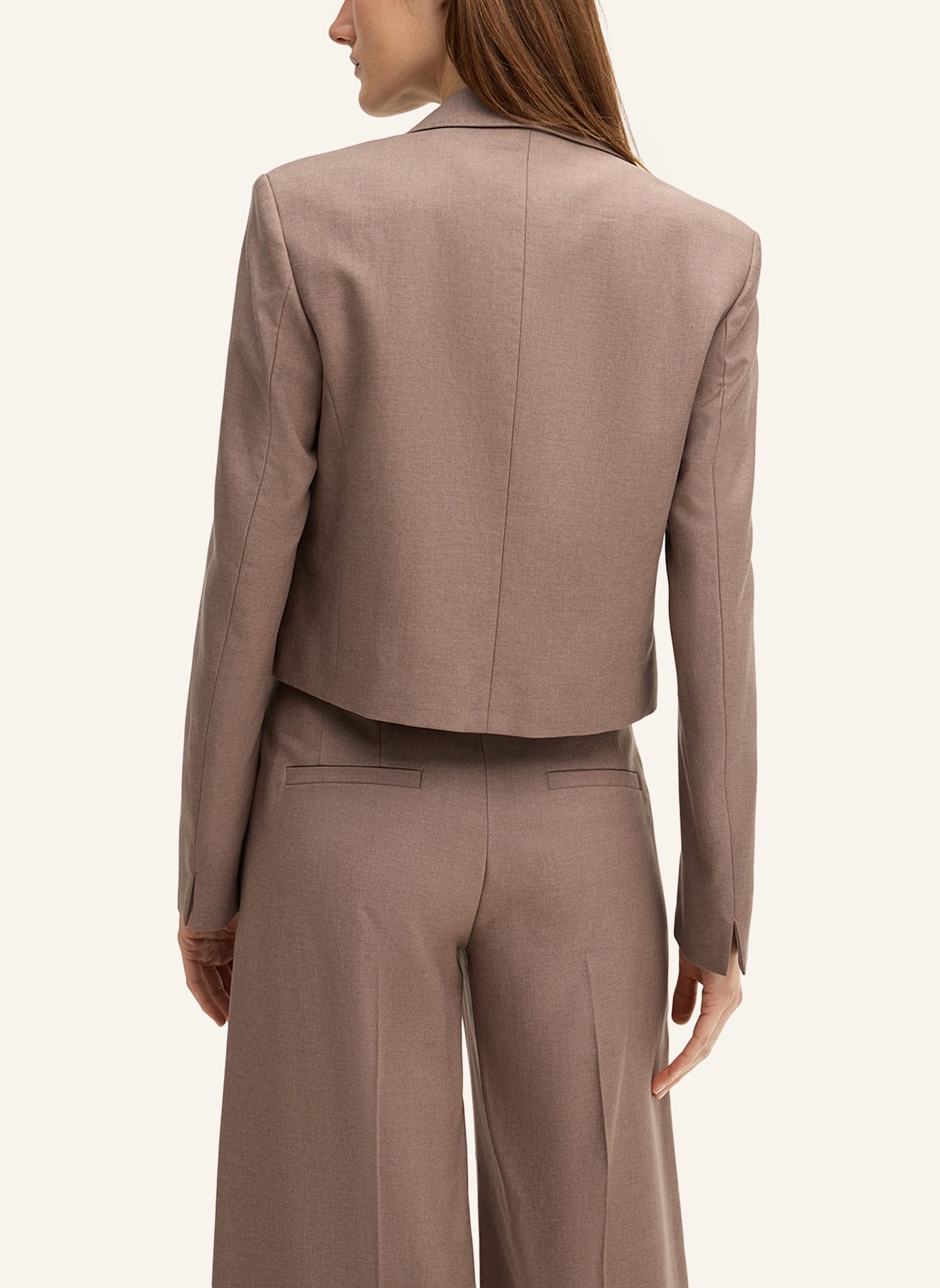 windsor. Blazer: BRAUN