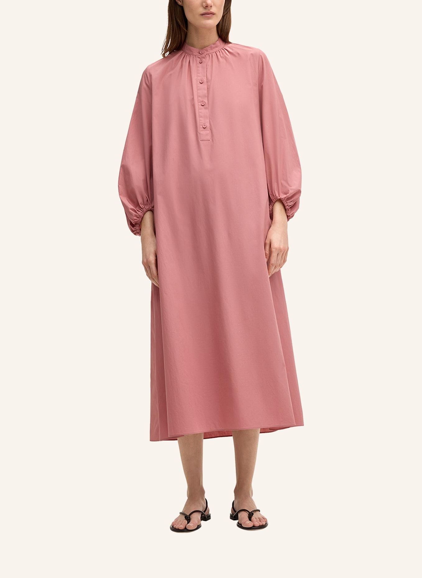 windsor. Kleid: ROSA