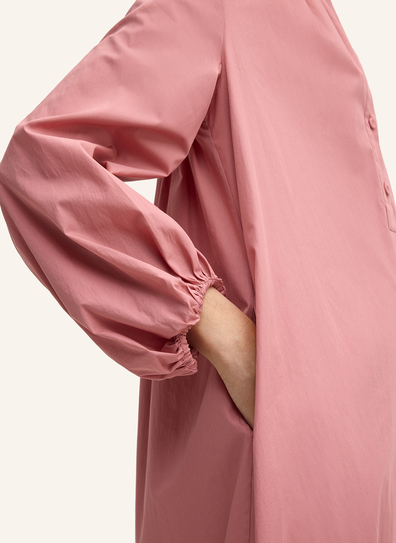 windsor. Kleid: ROSA