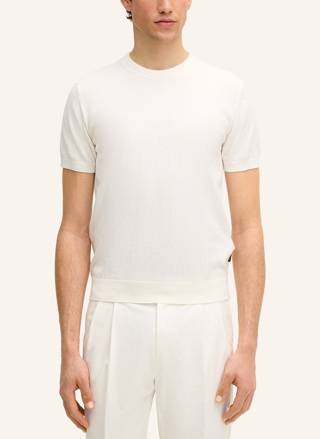 windsor. Strickshirt: WEISS