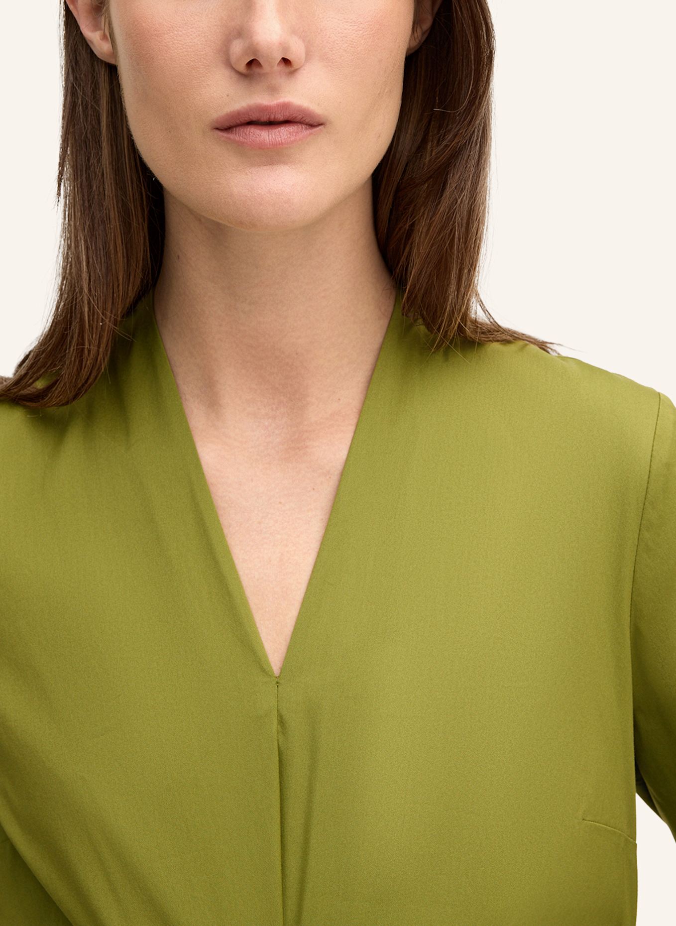 windsor. Kleid: GRÜN