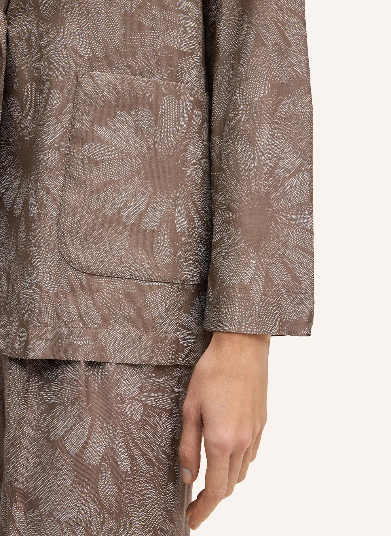 windsor. Blazer: BRAUN