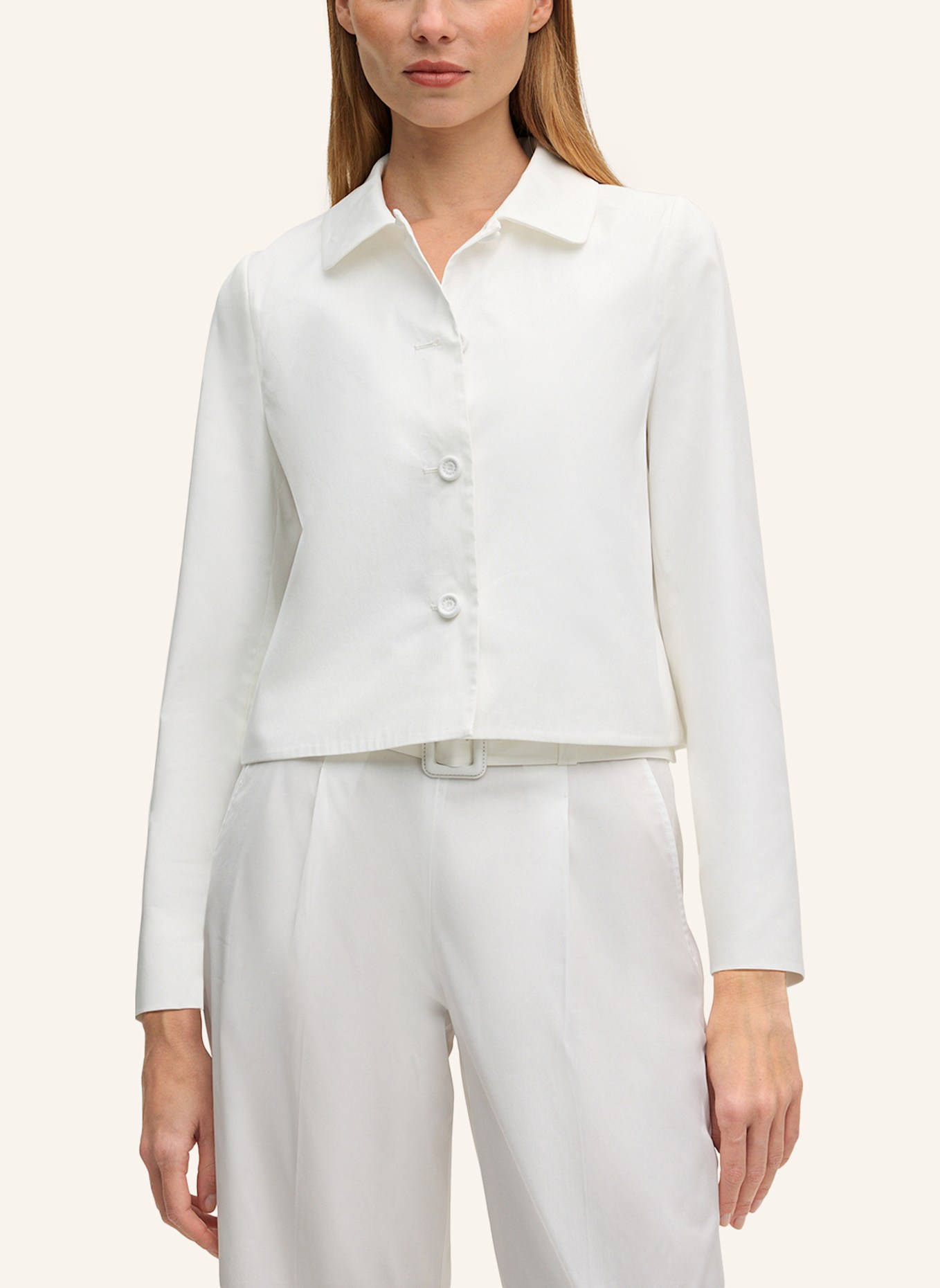 windsor. Kastenjacke: WEISS