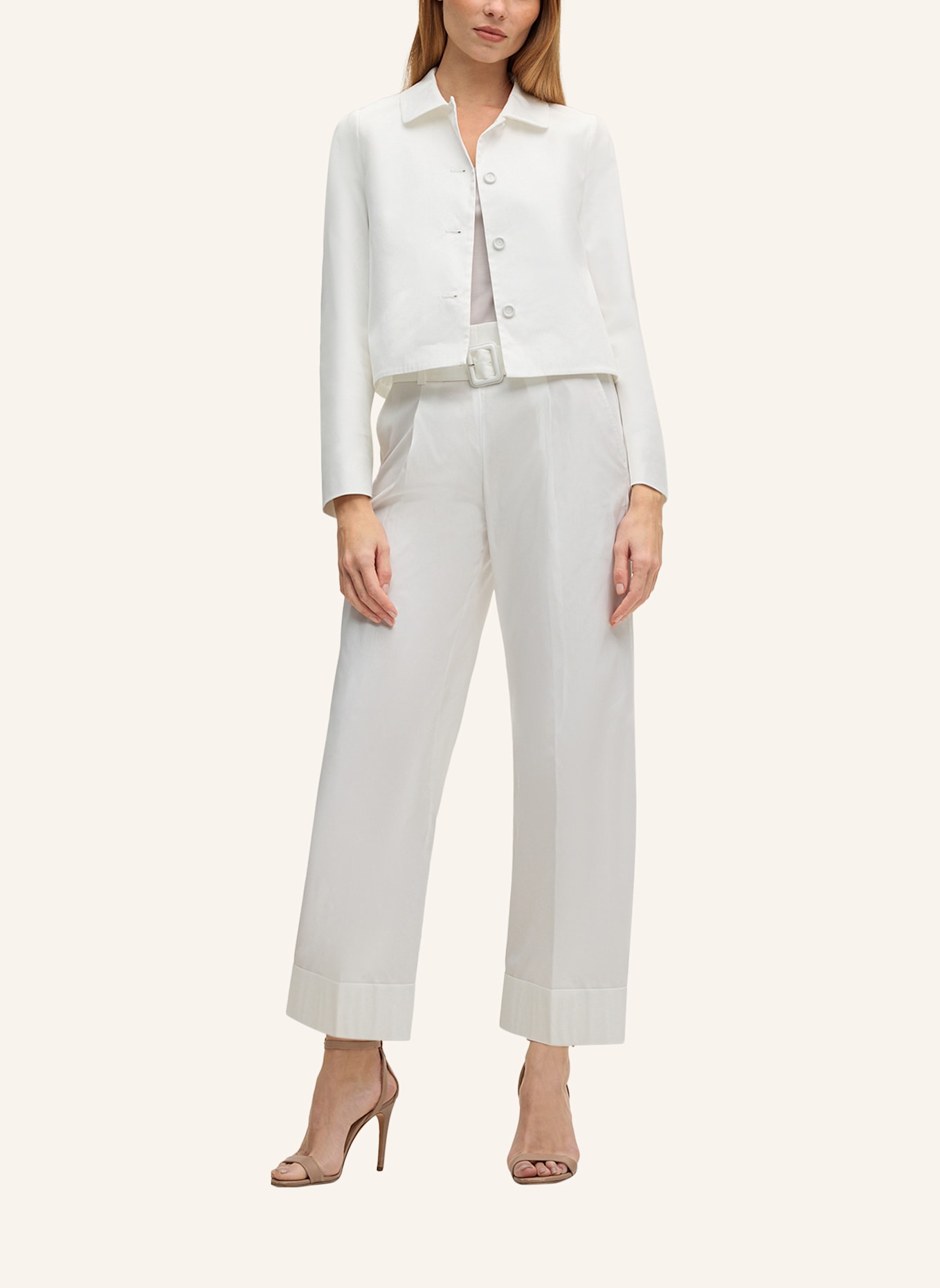 windsor. Kastenjacke: WEISS