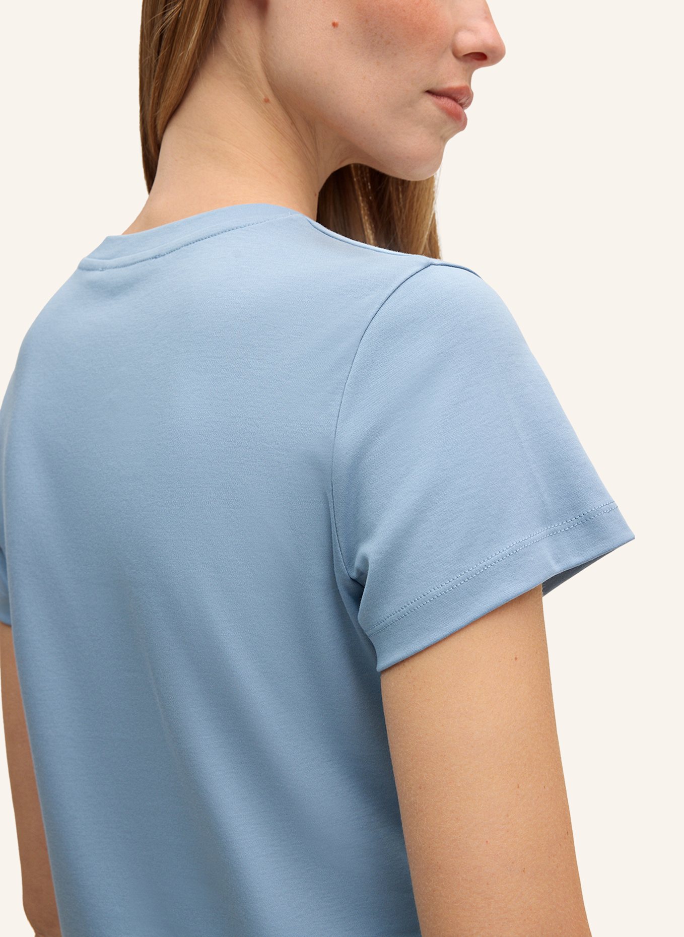 windsor. T-Shirt: HELLBLAU