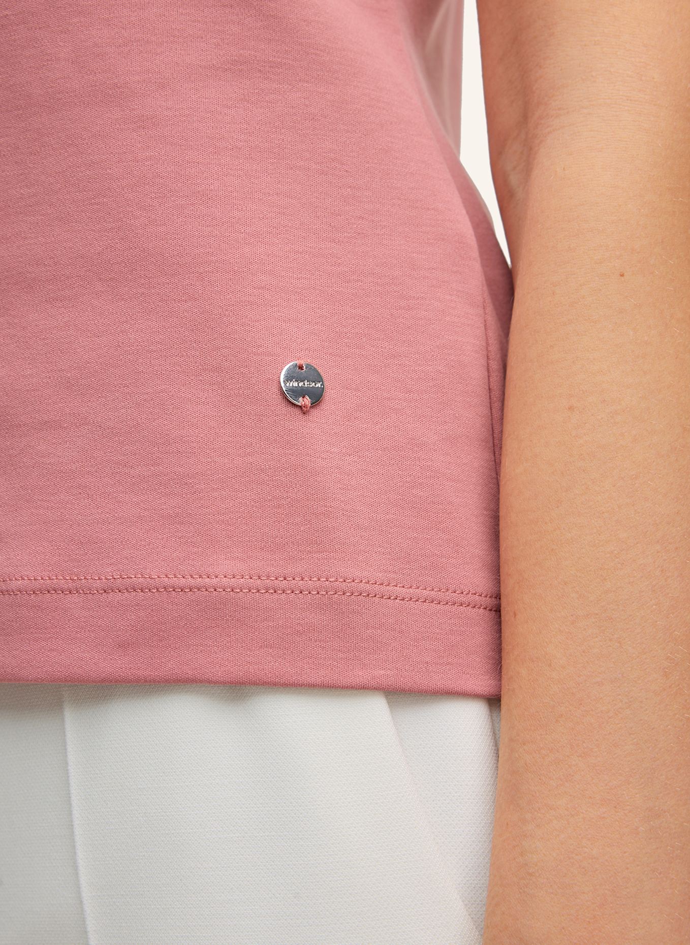 windsor. T-Shirt: ROSA