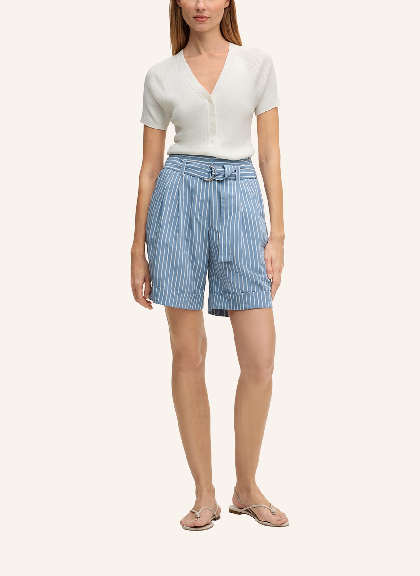 windsor. Strickshirt: WEISS