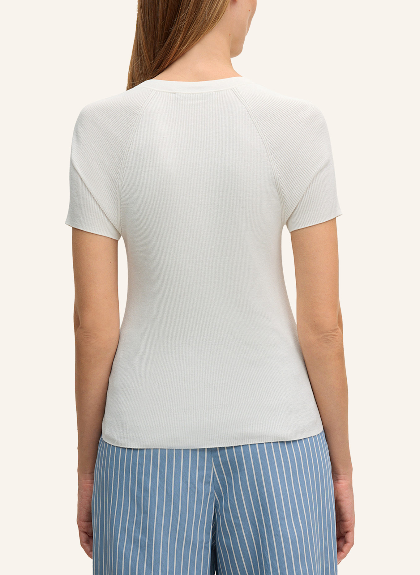 windsor. Strickshirt: WEISS