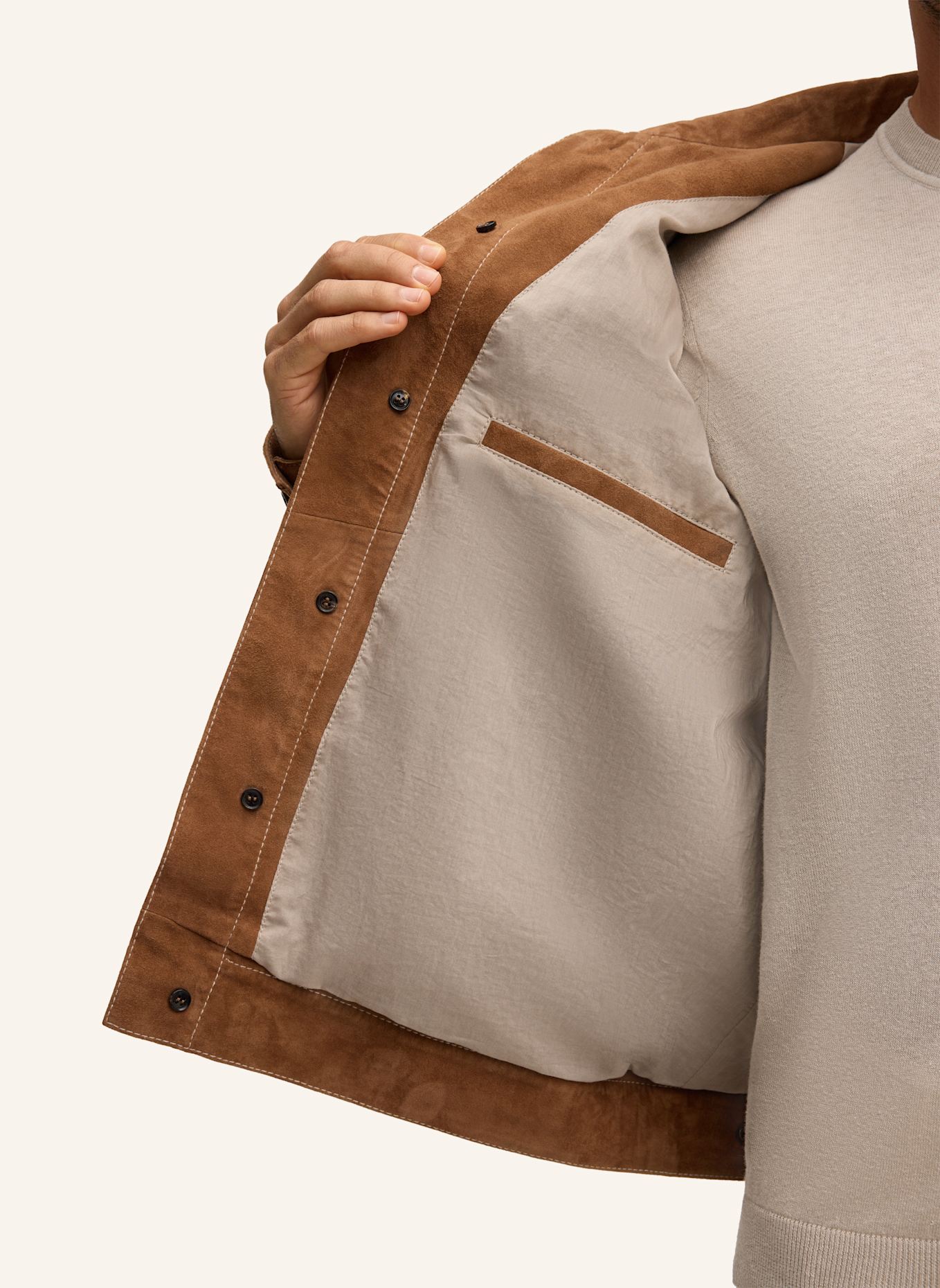 windsor. Lederjacke: CAMEL