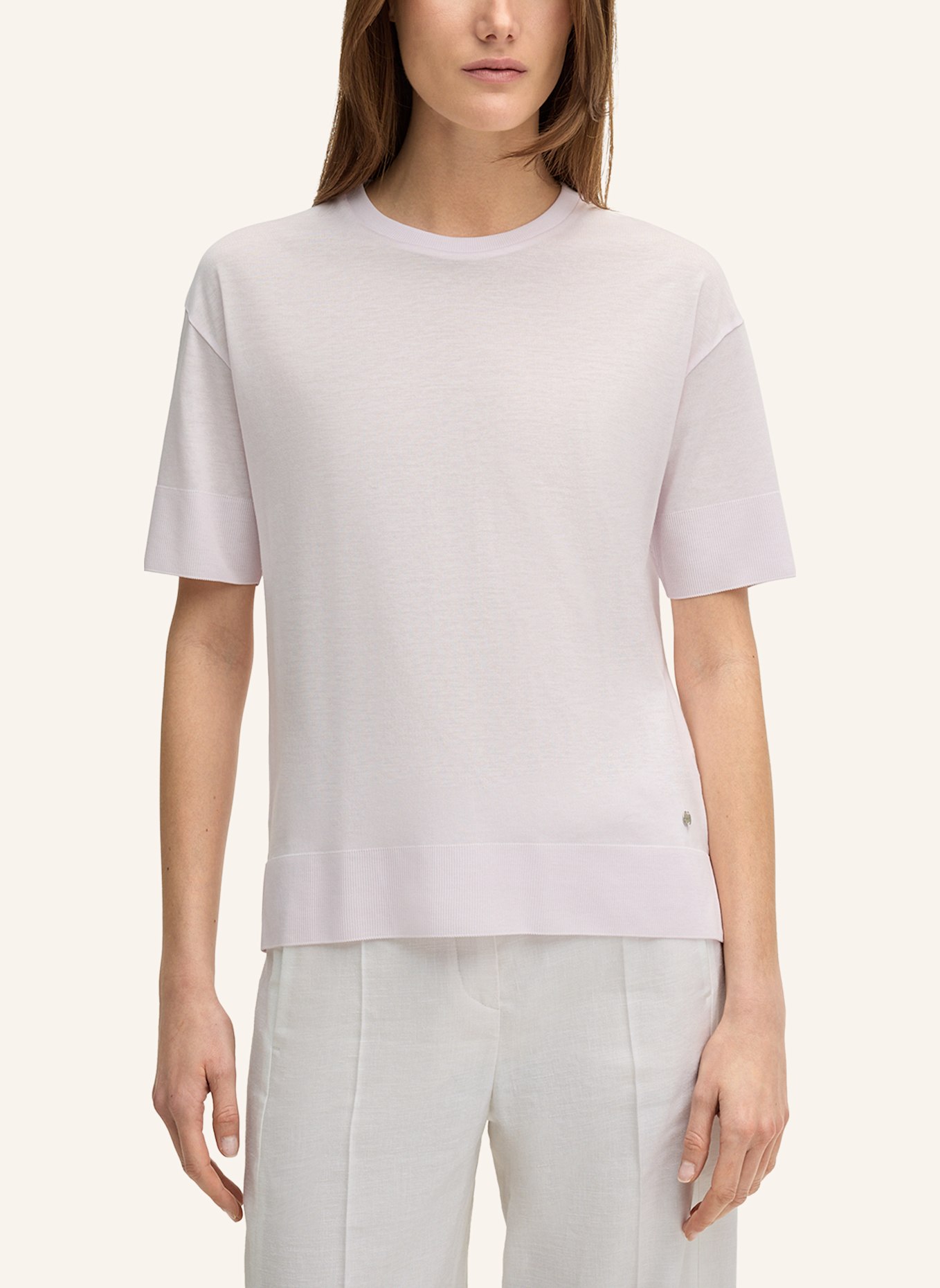 windsor. T-Shirt: ROSÉ