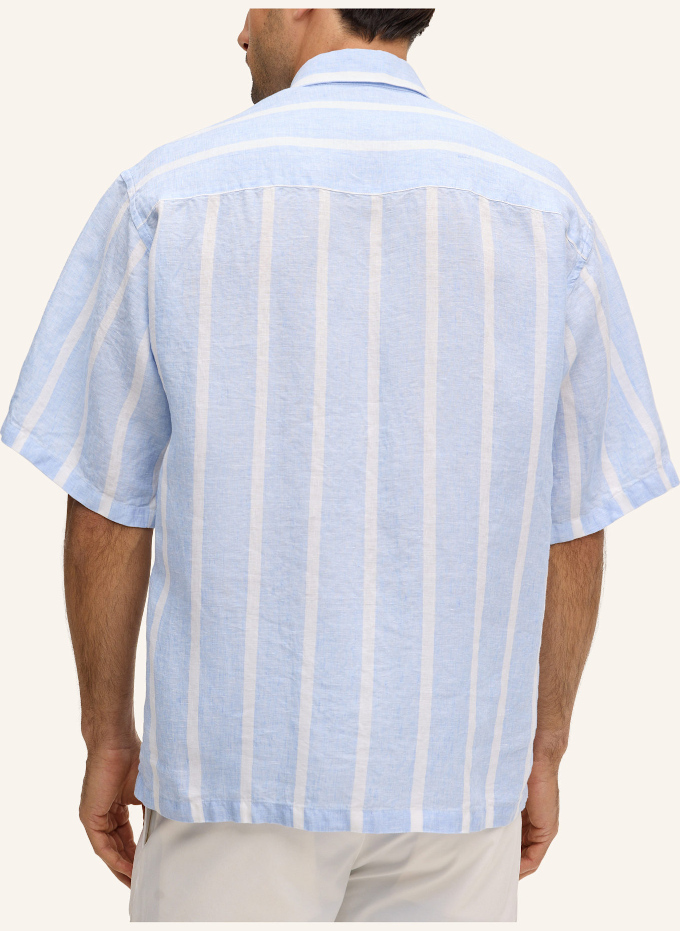 windsor. Kurzarm-Hemd: BLAU/ WEISS