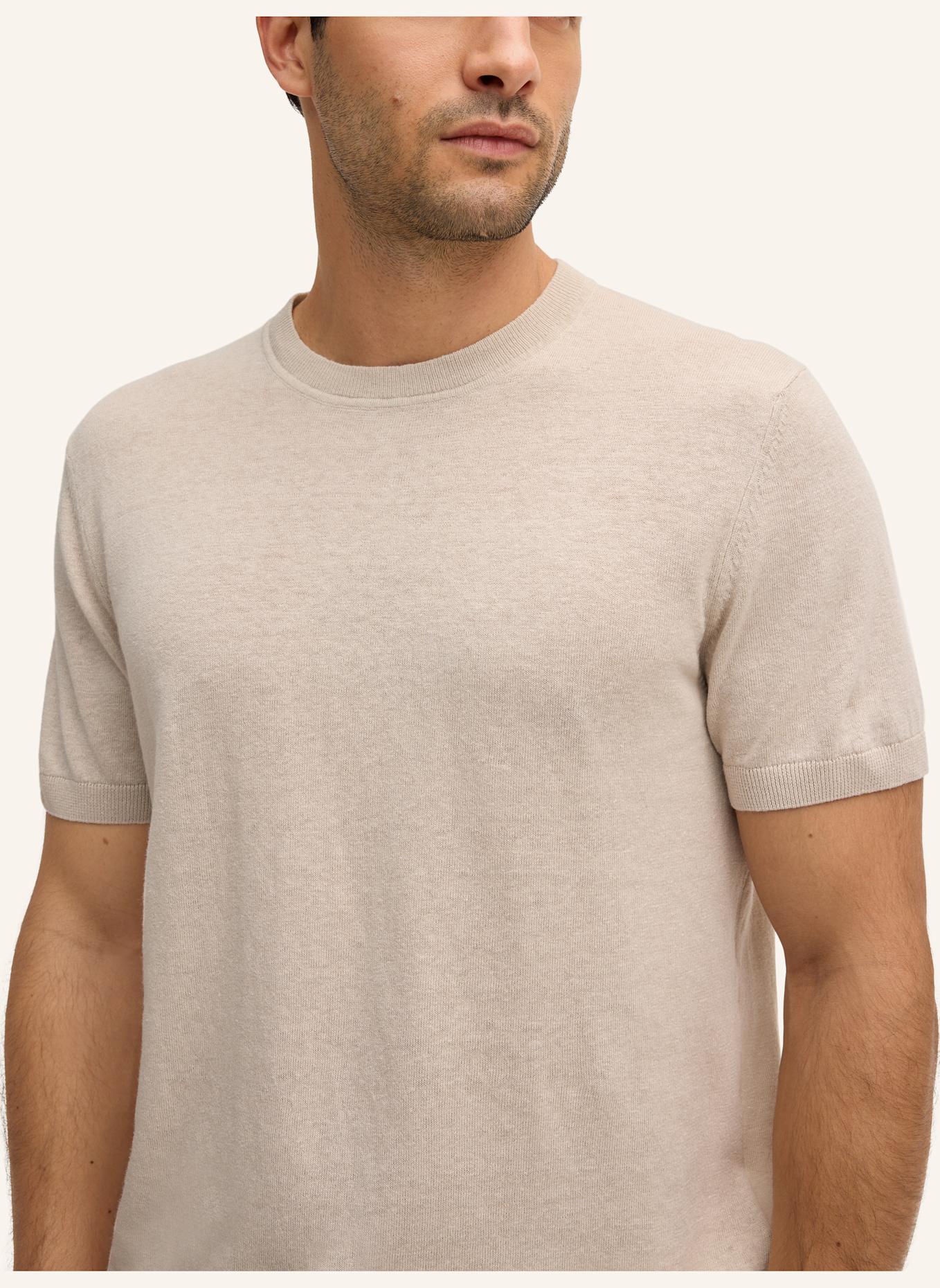 windsor. Shirt: BEIGE