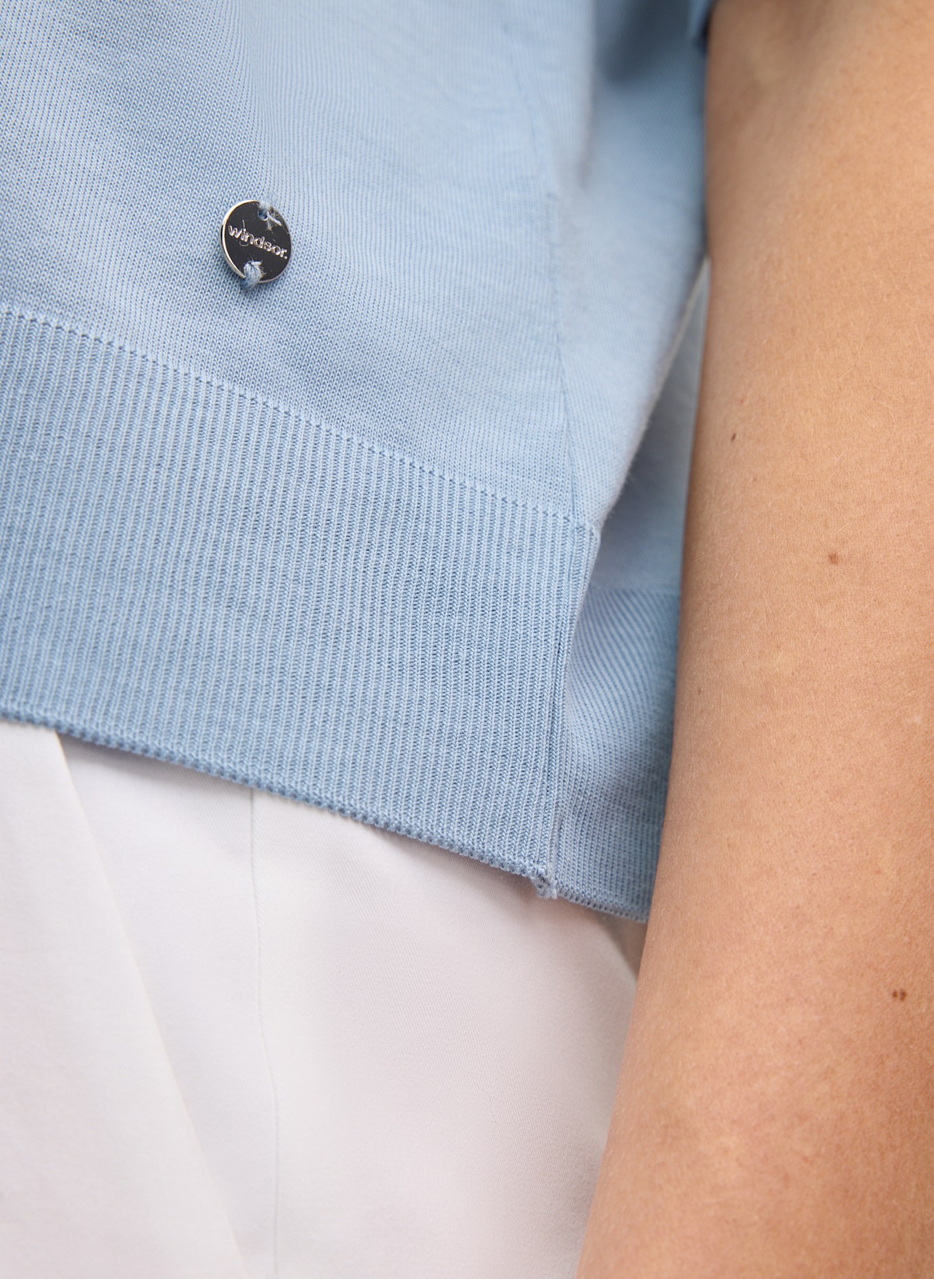 windsor. T-Shirt: HELLBLAU