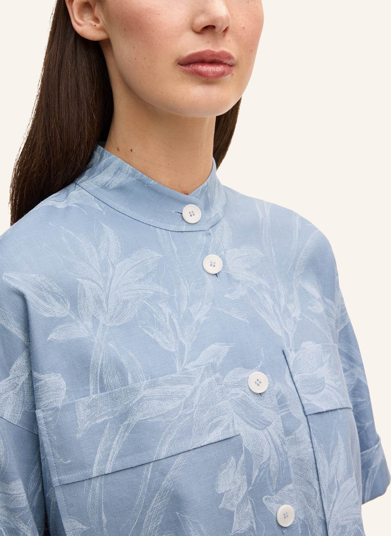 windsor. Hemdbluse: HELLBLAU