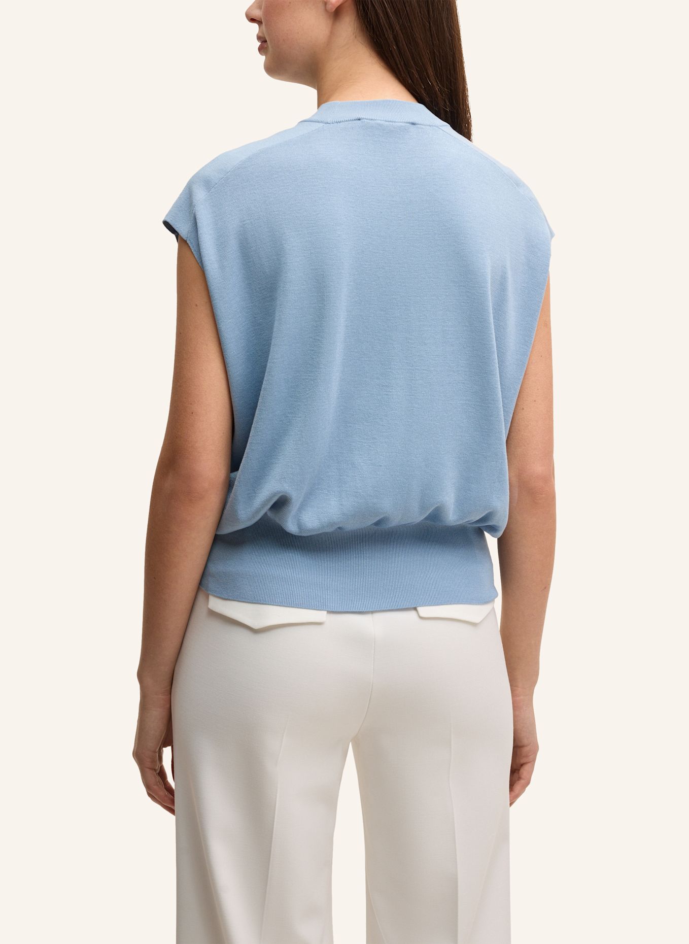 windsor. Strickshirt: HELLBLAU