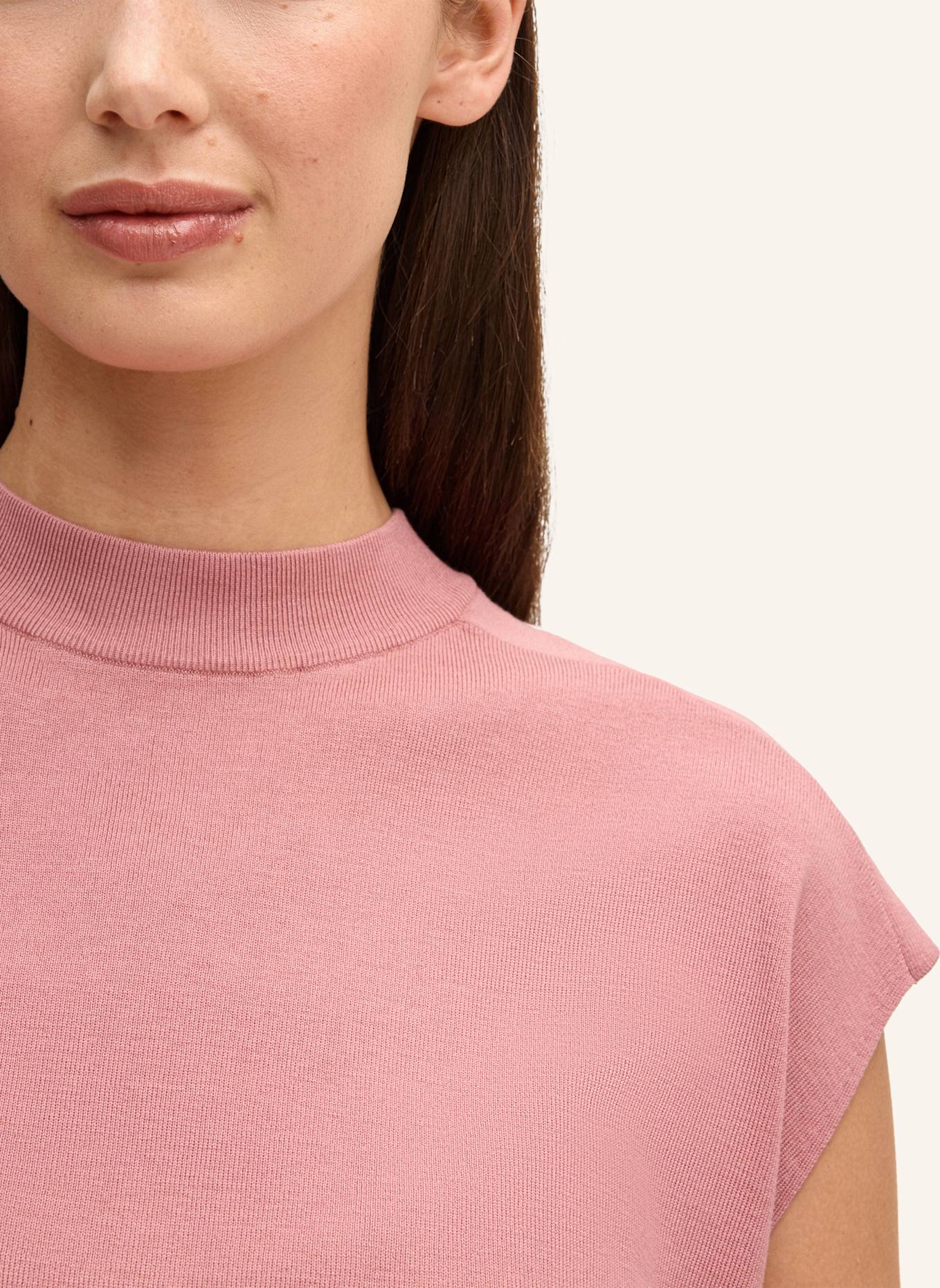 windsor. Strickshirt: ROSA