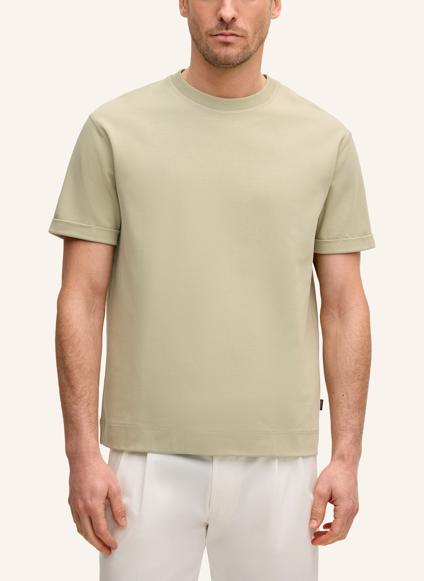 windsor. T-Shirt: OLIV