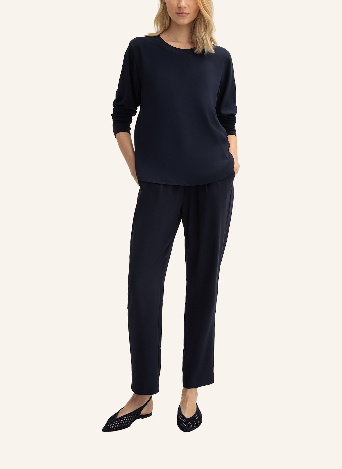 windsor. Bluse: DUNKELBLAU