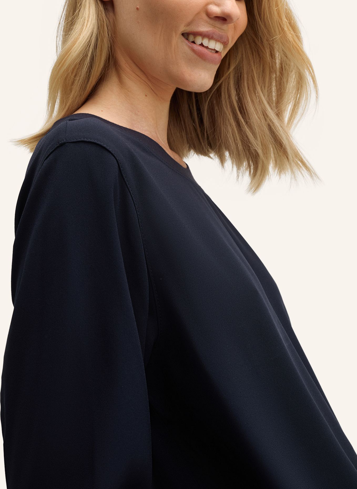 windsor. Bluse: DUNKELBLAU