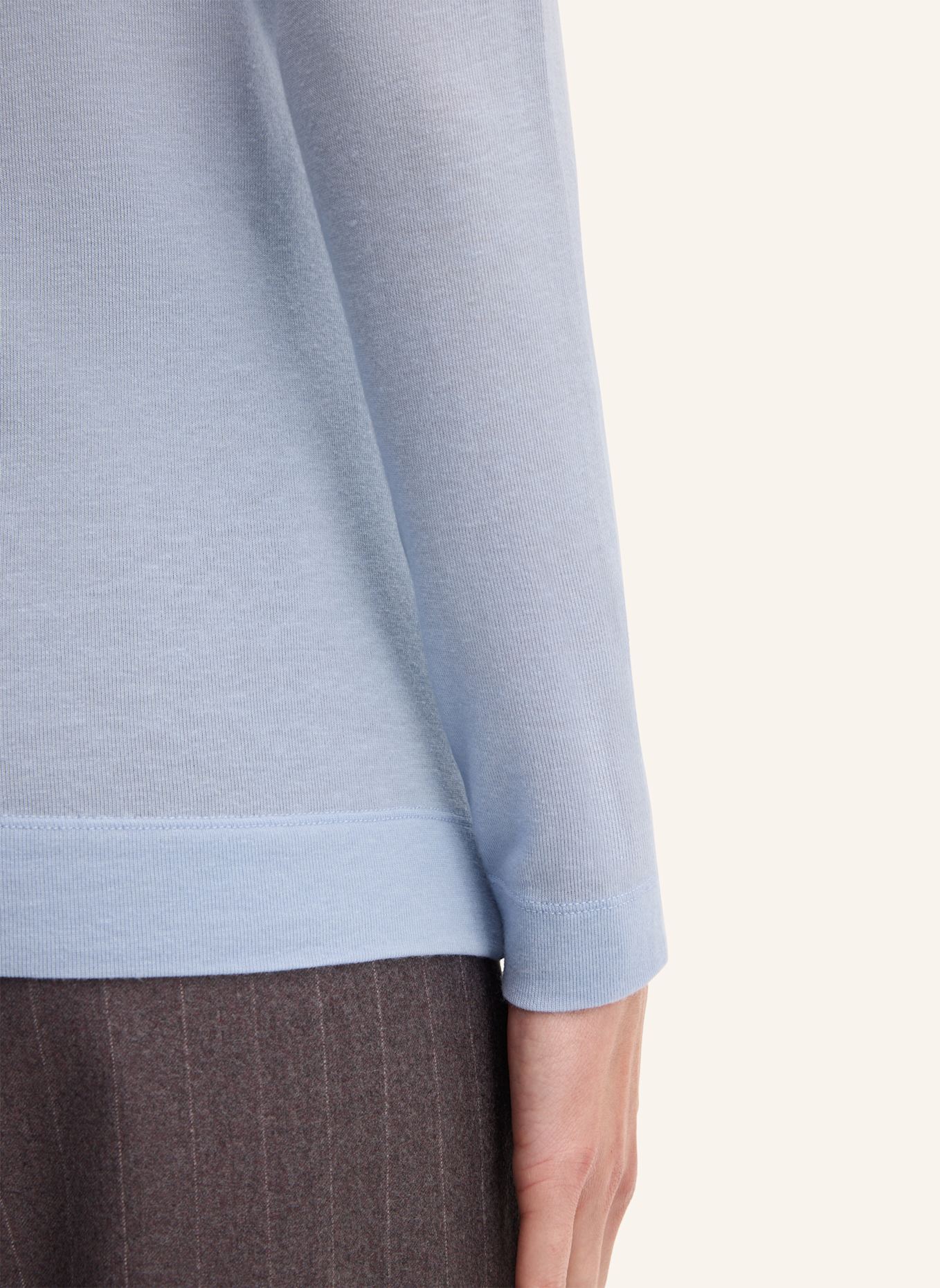 windsor. Longsleeve: HELLBLAU