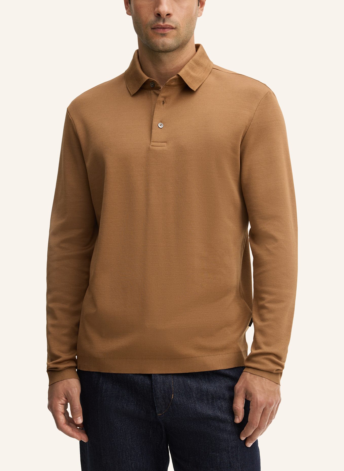windsor. Poloshirt: CAMEL