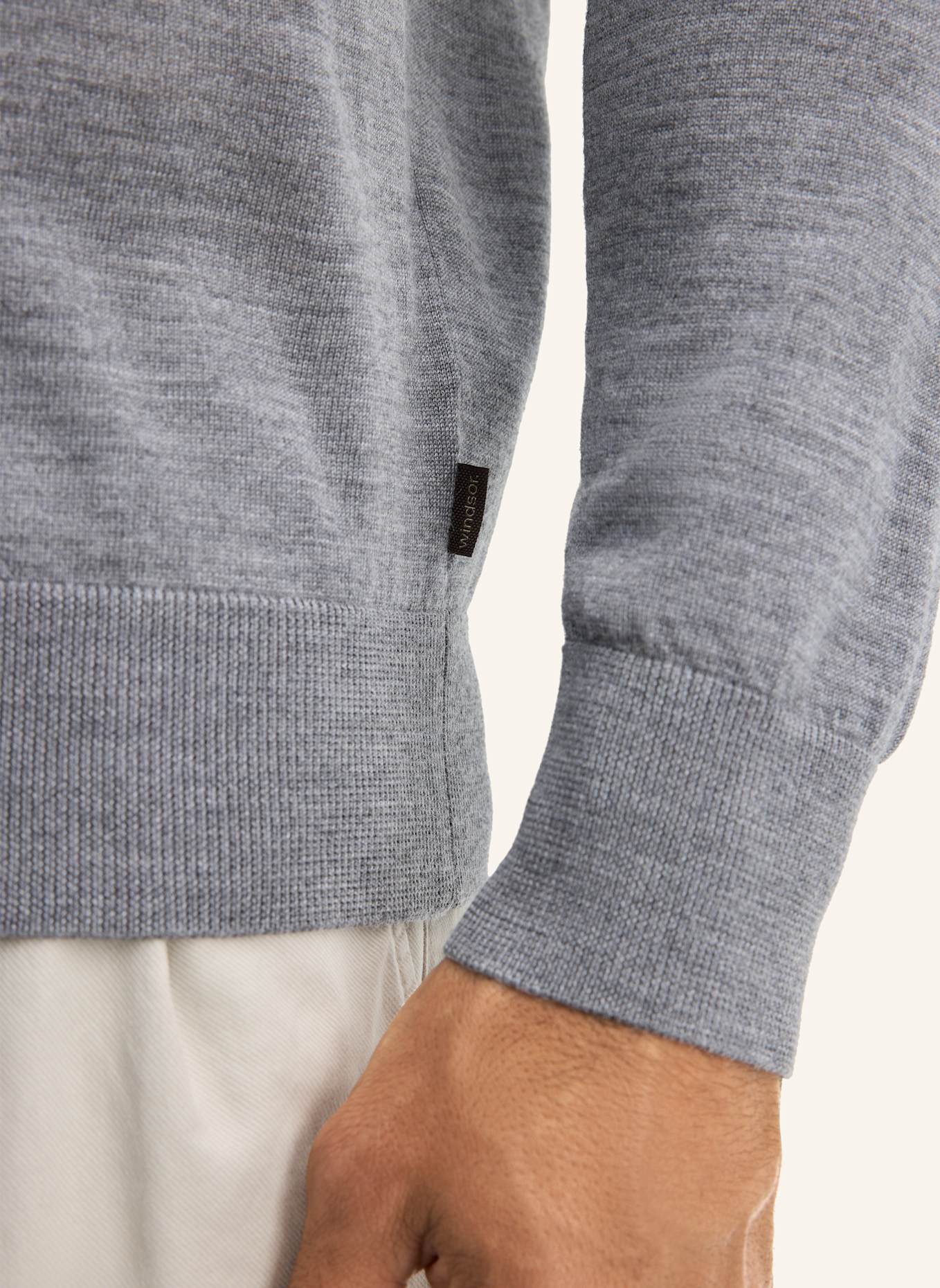 windsor. Pullover NANDO: GRAU
