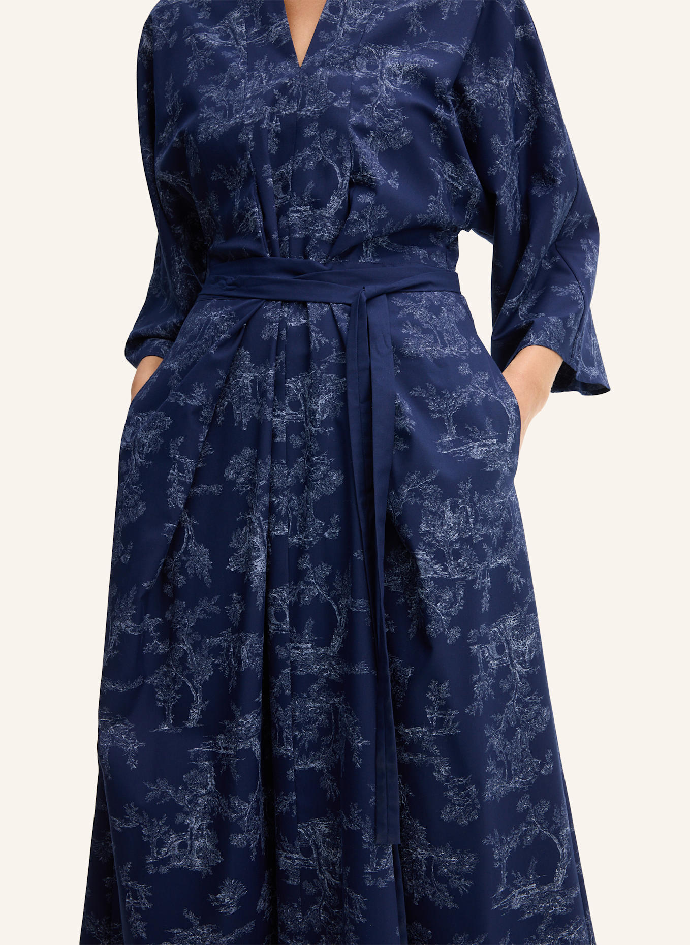 windsor. Kleid: DUNKELBLAU