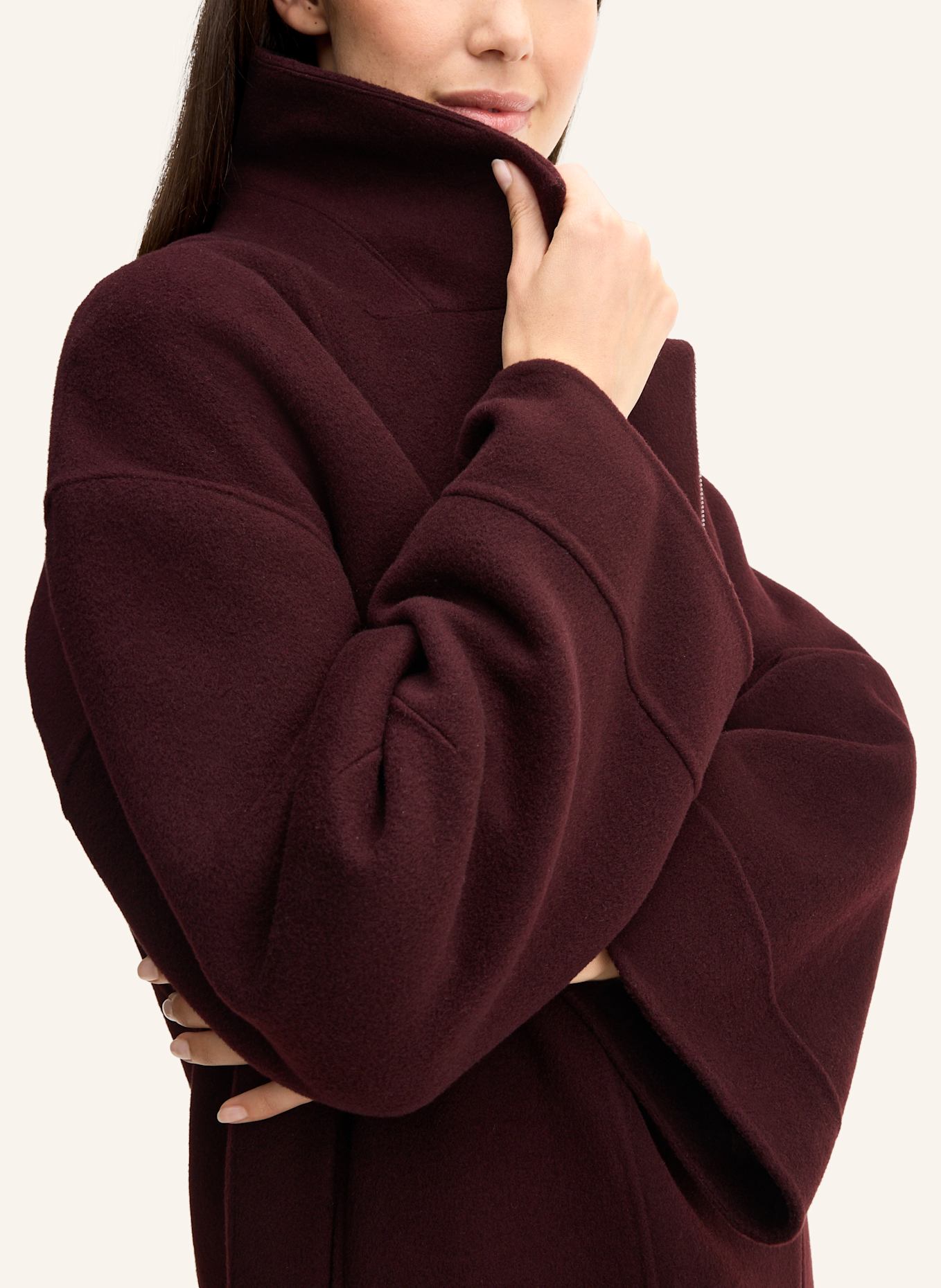 windsor. Jacke: DUNKELROT