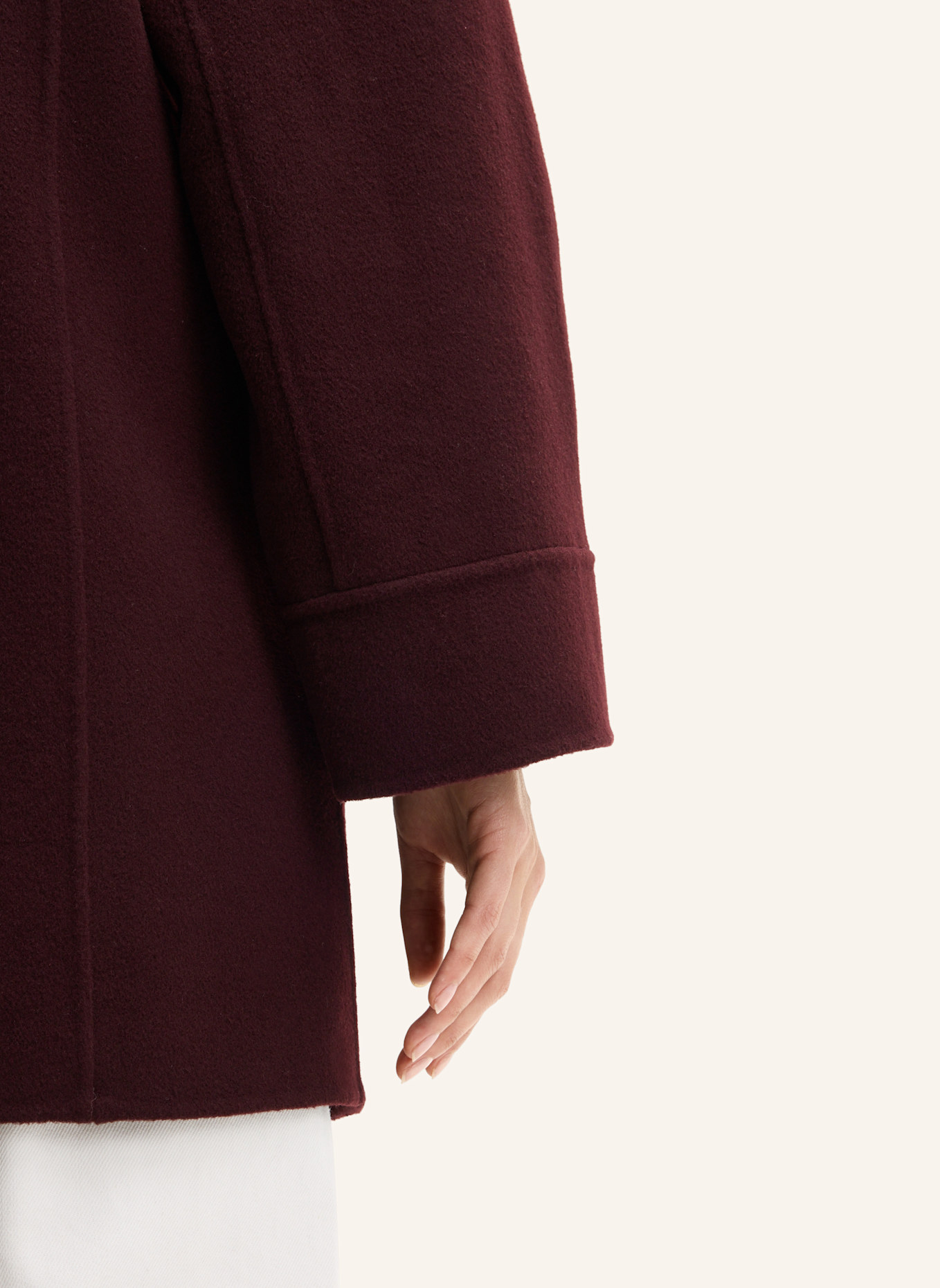 windsor. Jacke: DUNKELROT
