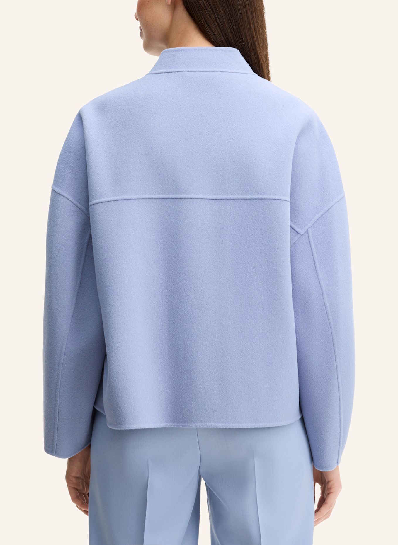 windsor. Jacke: HELLBLAU