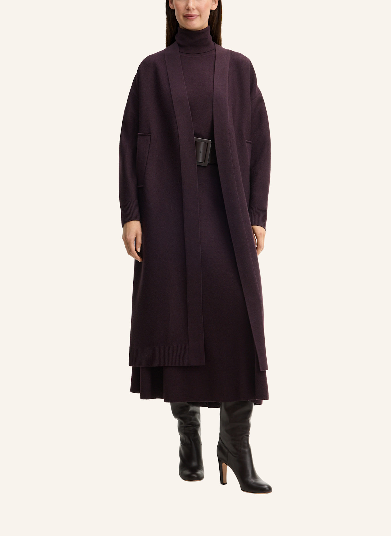 windsor. Cardigan: DUNKELROT