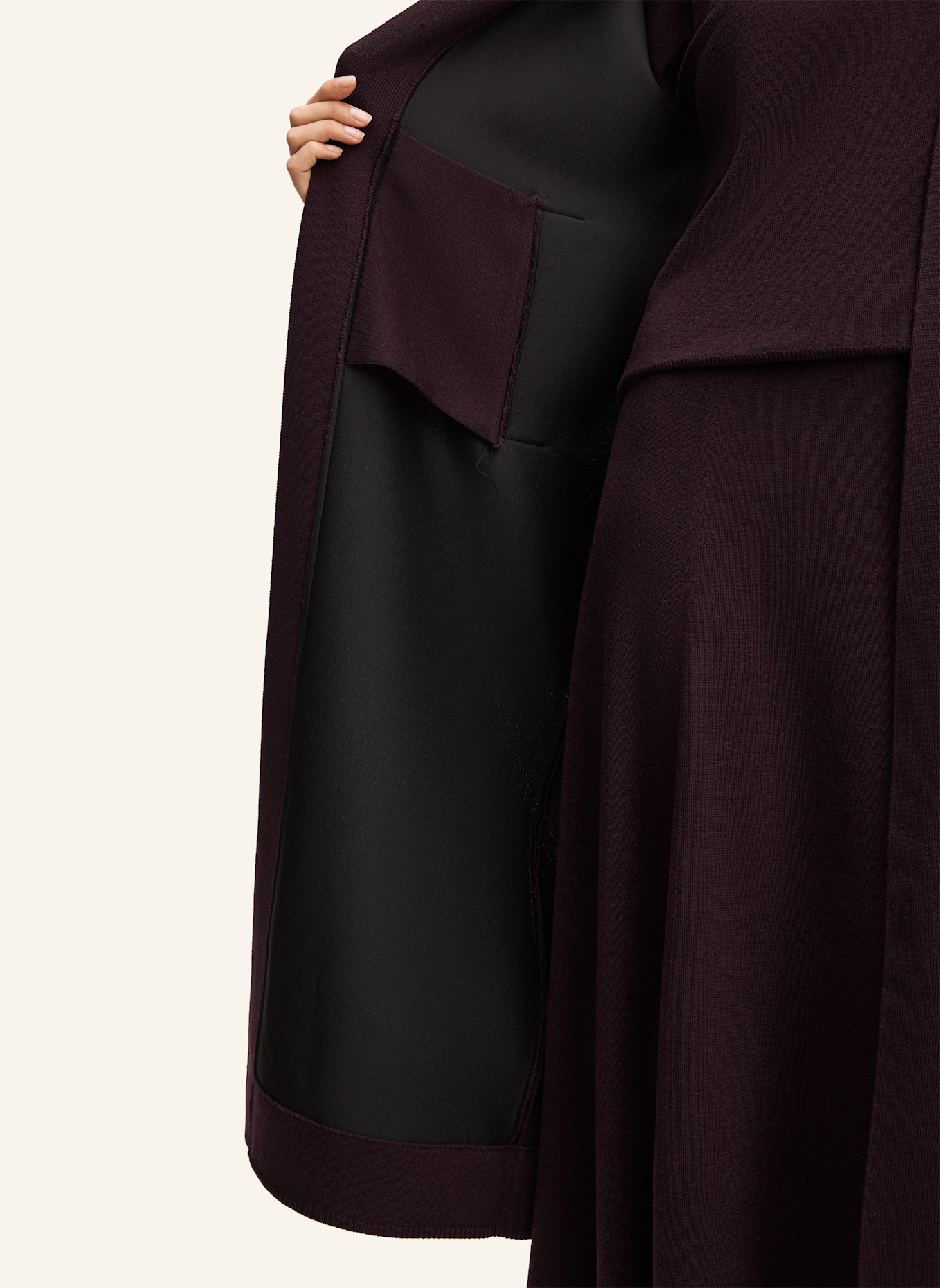 windsor. Cardigan: DUNKELROT