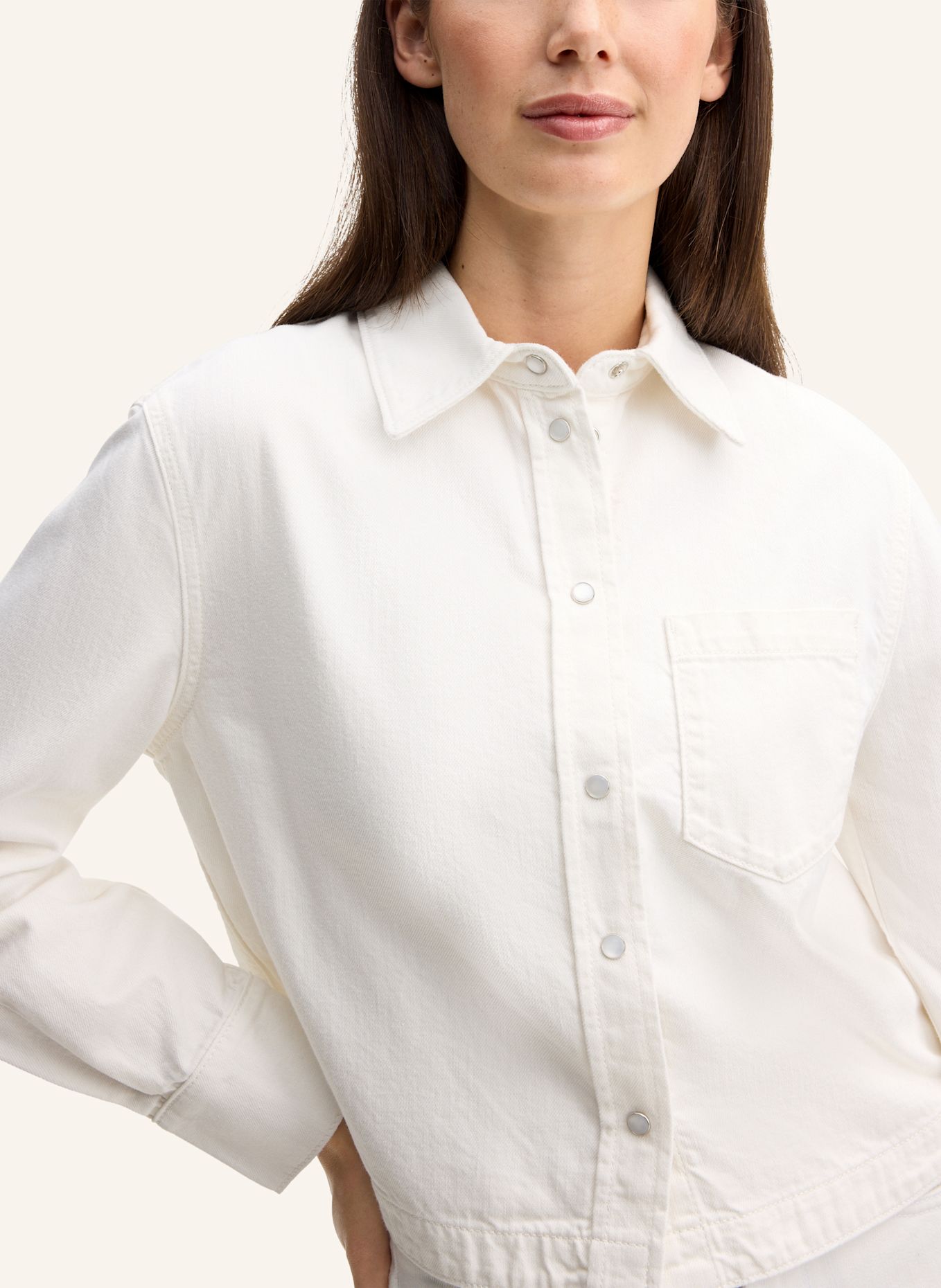 windsor. Jeansbluse: WEISS