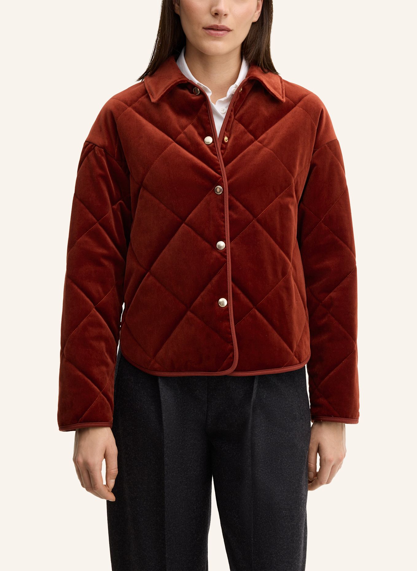 windsor. Jacke: DUNKELROT