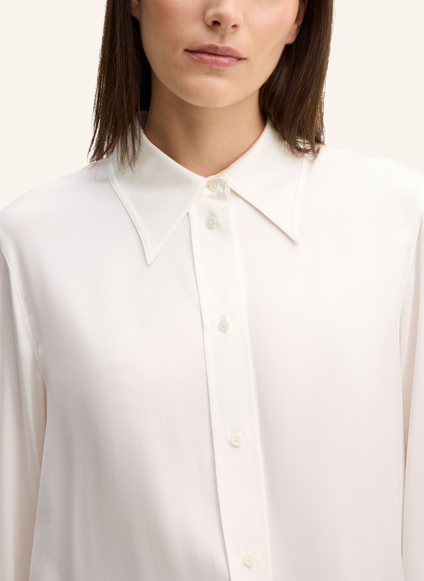 windsor. Hemdbluse: WEISS