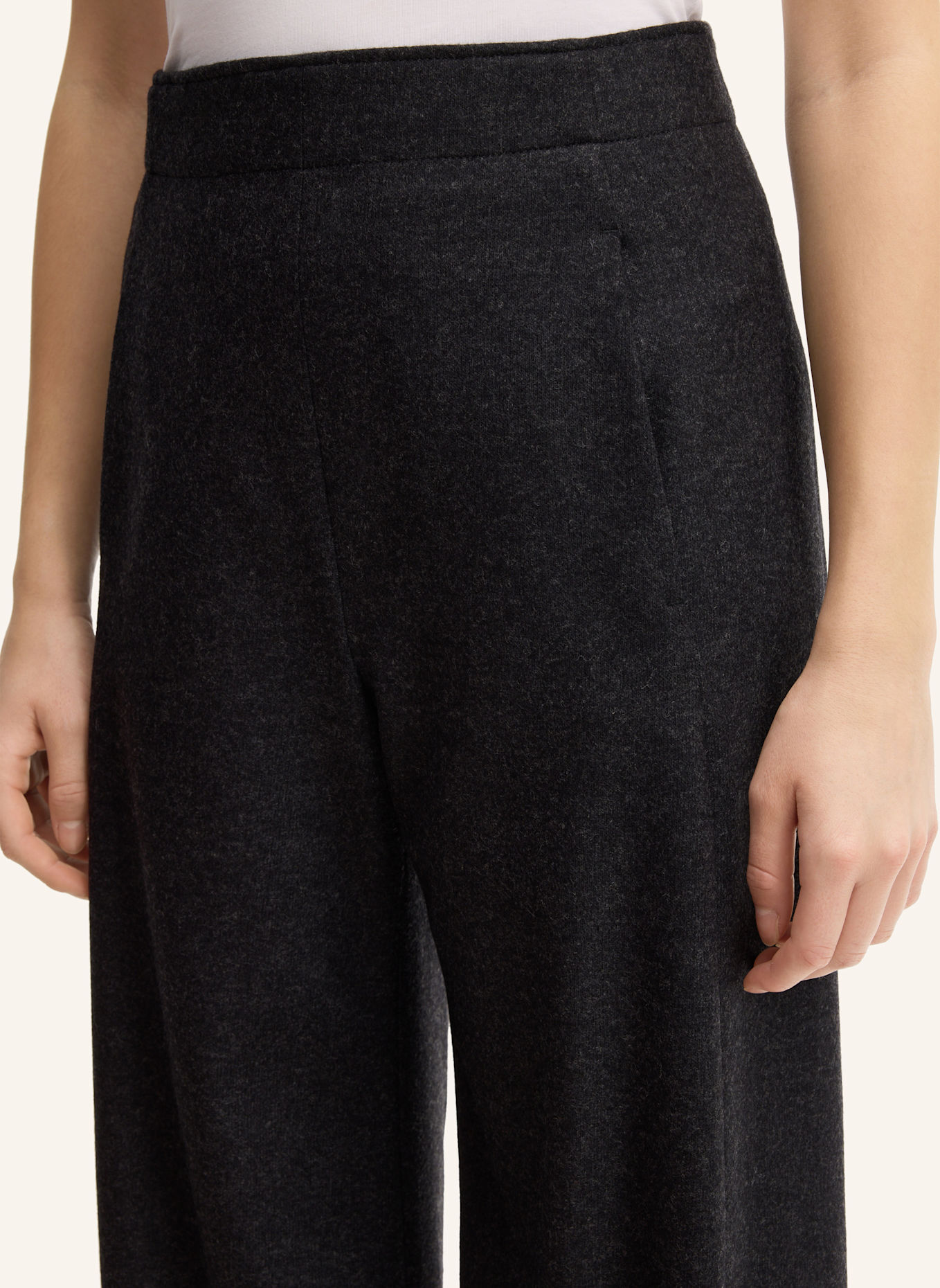 windsor. Marlenehose: GRAU