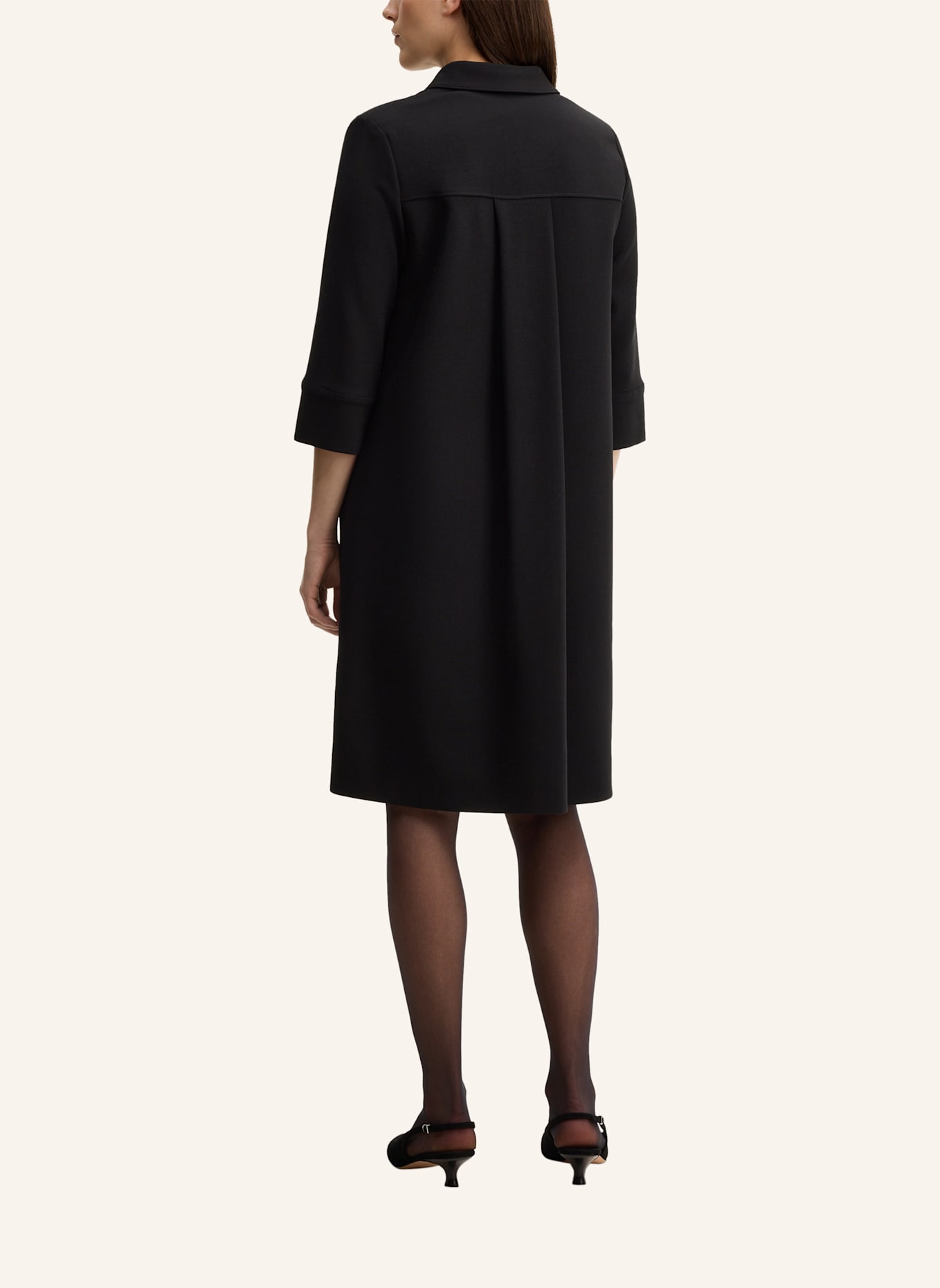 windsor. Kleid: SCHWARZ