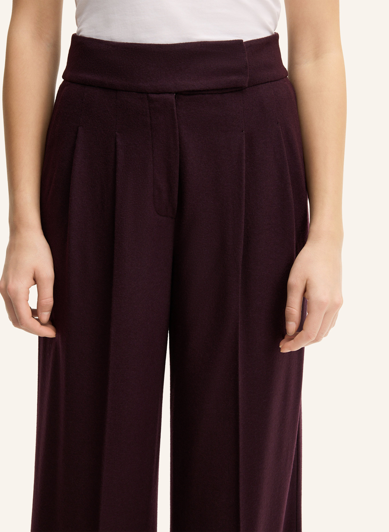 windsor. Marlenehose aus Jersey: DUNKELROT
