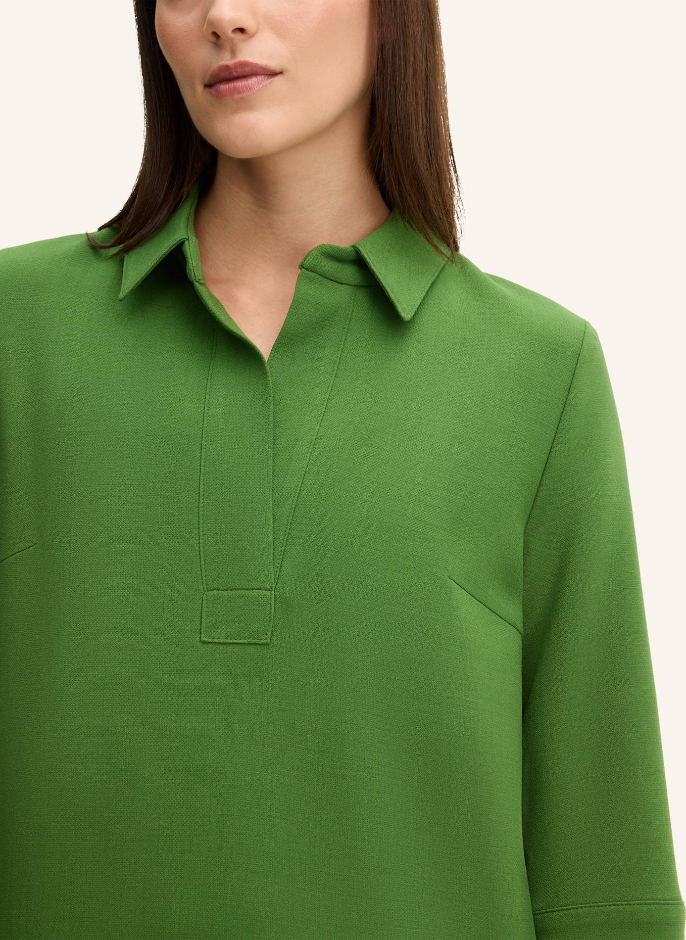 windsor. Kleid: GRÜN