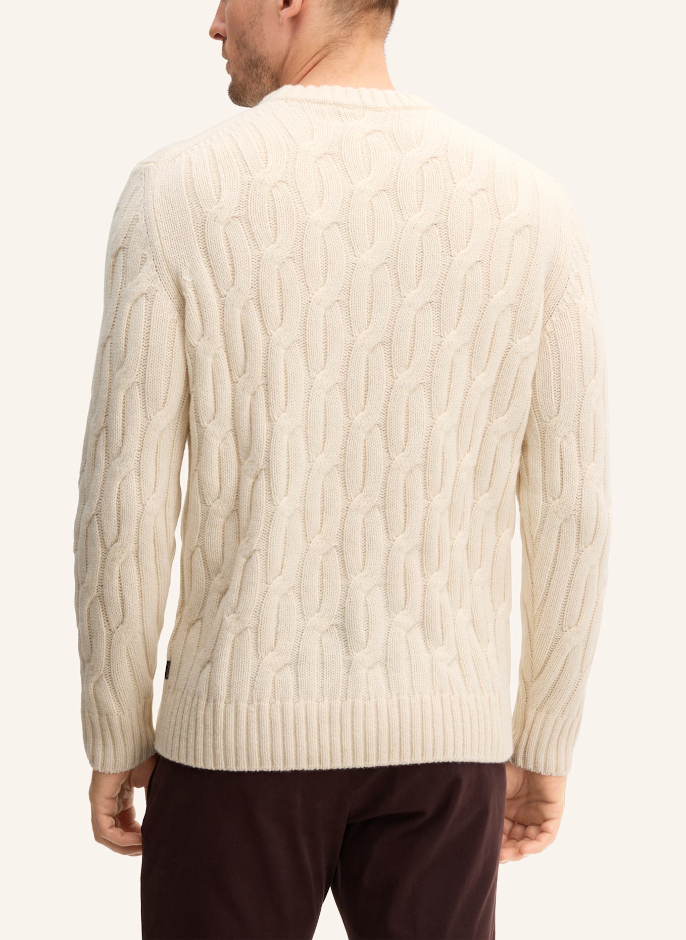 windsor. Pullover: WEISS