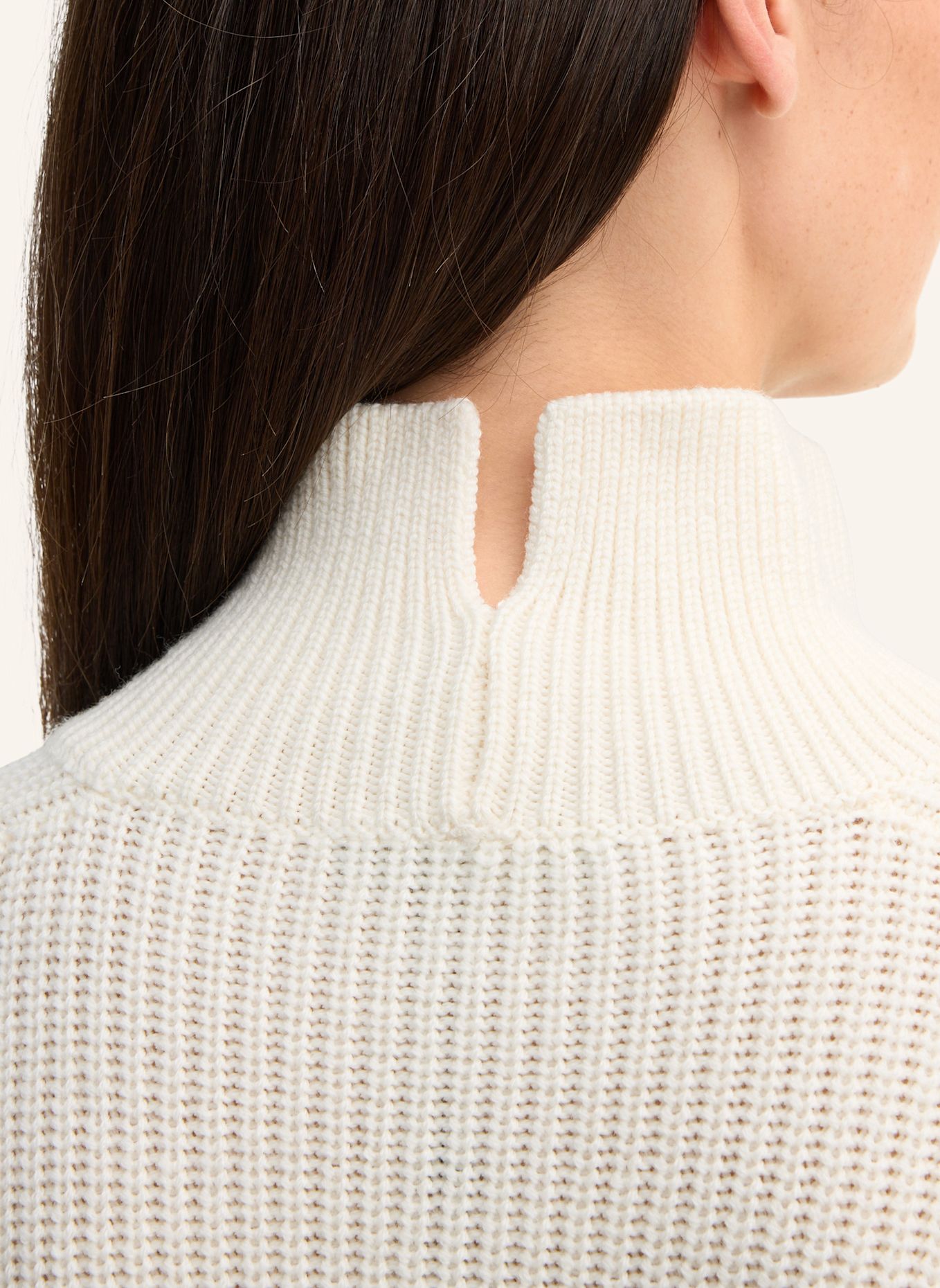 windsor. Pullover: WEISS