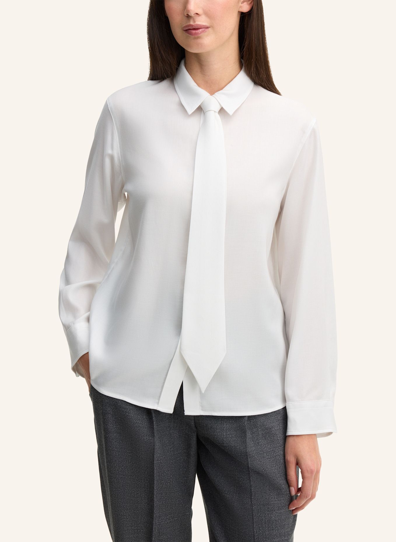 windsor. Hemdbluse: WEISS